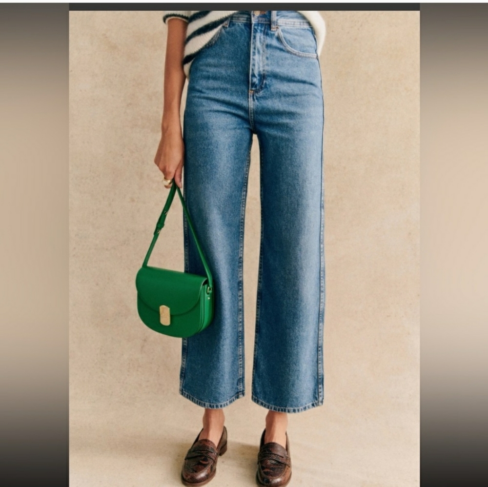 Sezane wide leg crop blue jeans size 4